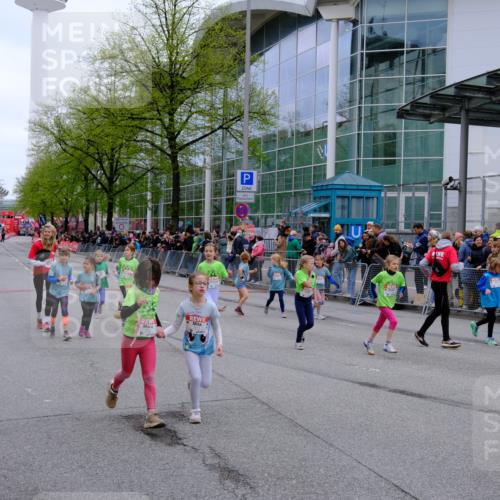 25.04.2026 - Das Zehntel Tim E. http://msf.ph/oto/9572977 25.04.2026 10:34:25 Ziel  meine-sportfotos.de