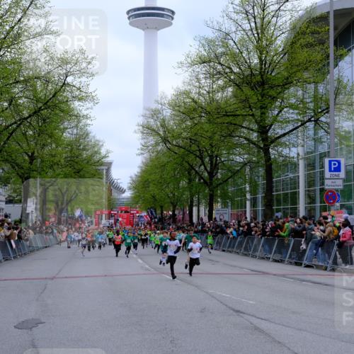25.04.2026 - Das Zehntel Tim E. http://msf.ph/oto/9572986 25.04.2026 10:35:06 Ziel  meine-sportfotos.de