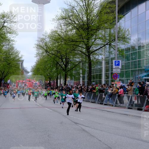 25.04.2026 - Das Zehntel Tim E. http://msf.ph/oto/9572991 25.04.2026 10:35:07 Ziel  meine-sportfotos.de