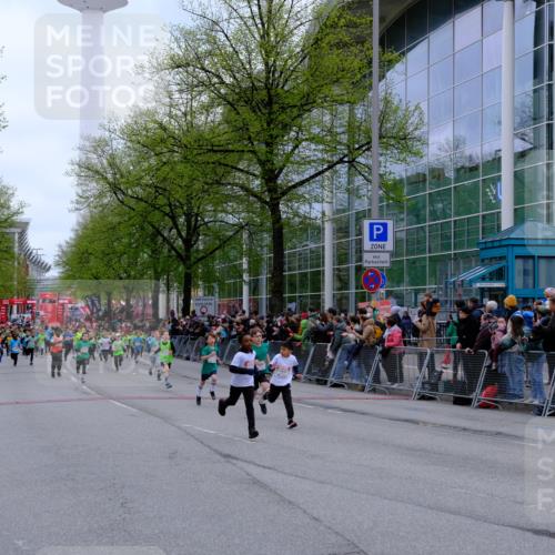 25.04.2026 - Das Zehntel Tim E. http://msf.ph/oto/9572995 25.04.2026 10:35:07 Ziel  meine-sportfotos.de