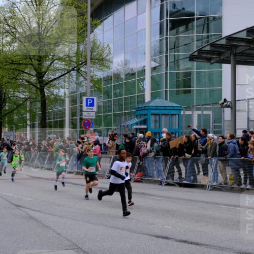 25.04.2026 - Das Zehntel Tim E. http://msf.ph/oto/9573003 25.04.2026 10:35:09 Ziel  meine-sportfotos.de