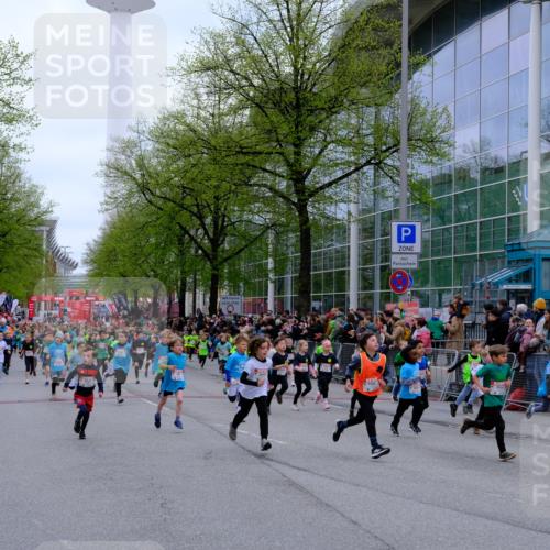 25.04.2026 - Das Zehntel Tim E. http://msf.ph/oto/9573035 25.04.2026 10:35:17 Ziel  meine-sportfotos.de
