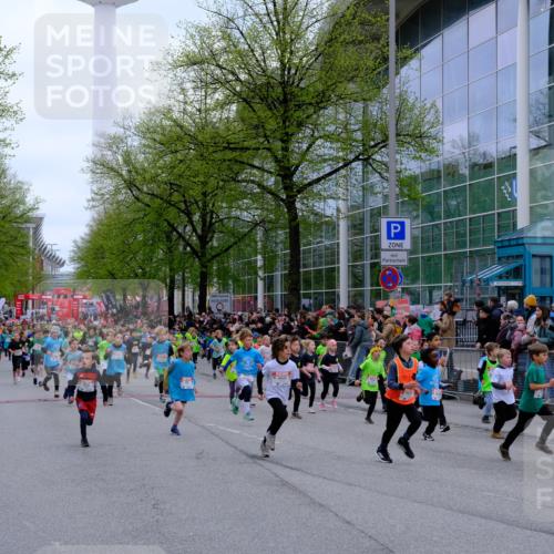 25.04.2026 - Das Zehntel Tim E. http://msf.ph/oto/9573037 25.04.2026 10:35:17 Ziel  meine-sportfotos.de