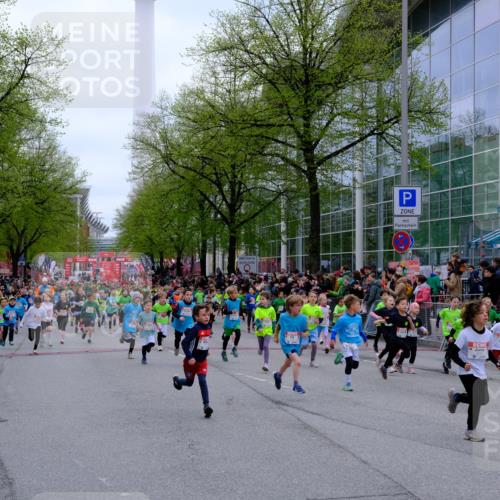 25.04.2026 - Das Zehntel Tim E. http://msf.ph/oto/9573040 25.04.2026 10:35:18 Ziel  meine-sportfotos.de