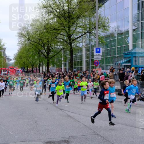 25.04.2026 - Das Zehntel Tim E. http://msf.ph/oto/9573044 25.04.2026 10:35:19 Ziel  meine-sportfotos.de