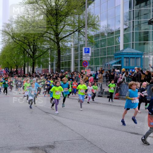 25.04.2026 - Das Zehntel Tim E. http://msf.ph/oto/9573049 25.04.2026 10:35:19 Ziel  meine-sportfotos.de