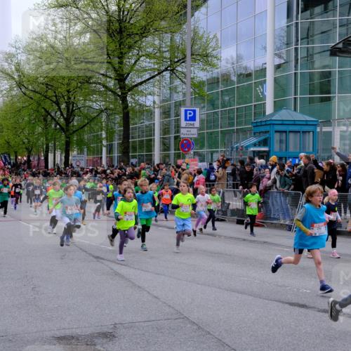25.04.2026 - Das Zehntel Tim E. http://msf.ph/oto/9573050 25.04.2026 10:35:20 Ziel  meine-sportfotos.de