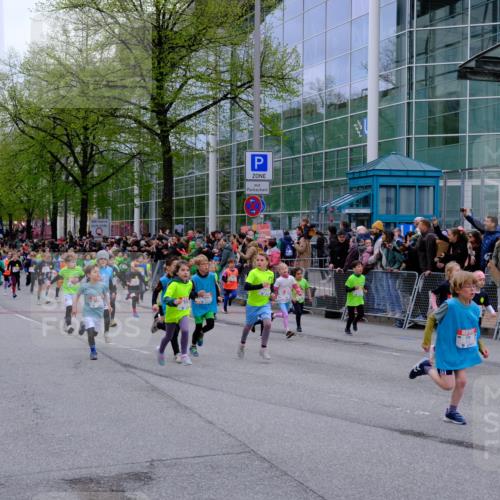 25.04.2026 - Das Zehntel Tim E. http://msf.ph/oto/9573051 25.04.2026 10:35:20 Ziel  meine-sportfotos.de