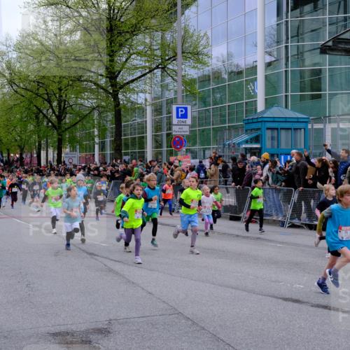 25.04.2026 - Das Zehntel Tim E. http://msf.ph/oto/9573052 25.04.2026 10:35:20 Ziel  meine-sportfotos.de