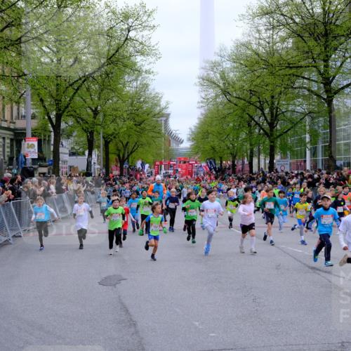 25.04.2026 - Das Zehntel Tim E. http://msf.ph/oto/9573055 25.04.2026 10:35:22 Ziel  meine-sportfotos.de