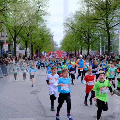 25.04.2026 - Das Zehntel Tim E. http://msf.ph/oto/9573071 25.04.2026 10:35:25 Ziel  meine-sportfotos.de