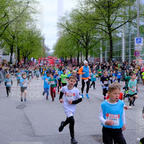 25.04.2026 - Das Zehntel Tim E. http://msf.ph/oto/9573076 25.04.2026 10:35:25 Ziel  meine-sportfotos.de