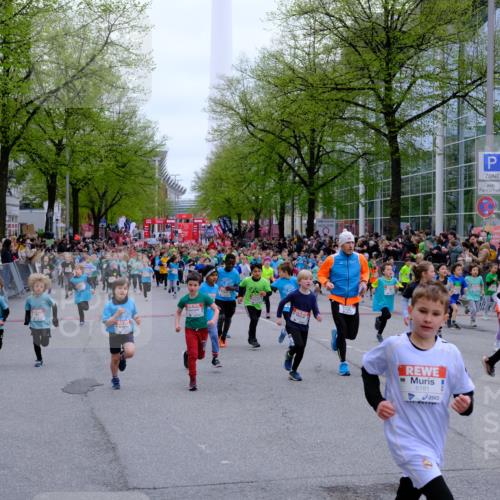 25.04.2026 - Das Zehntel Tim E. http://msf.ph/oto/9573078 25.04.2026 10:35:26 Ziel  meine-sportfotos.de