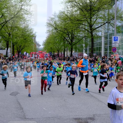 25.04.2026 - Das Zehntel Tim E. http://msf.ph/oto/9573080 25.04.2026 10:35:26 Ziel  meine-sportfotos.de