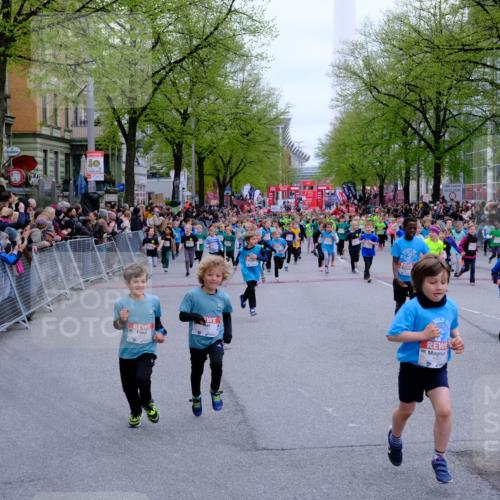 25.04.2026 - Das Zehntel Tim E. http://msf.ph/oto/9573094 25.04.2026 10:35:28 Ziel  meine-sportfotos.de