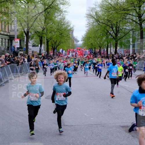 25.04.2026 - Das Zehntel Tim E. http://msf.ph/oto/9573098 25.04.2026 10:35:28 Ziel  meine-sportfotos.de