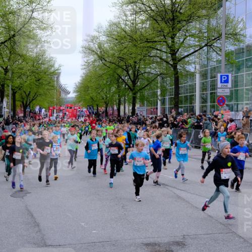 25.04.2026 - Das Zehntel Tim E. http://msf.ph/oto/9573115 25.04.2026 10:35:32 Ziel  meine-sportfotos.de
