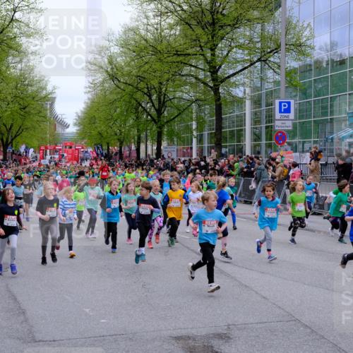 25.04.2026 - Das Zehntel Tim E. http://msf.ph/oto/9573118 25.04.2026 10:35:33 Ziel  meine-sportfotos.de