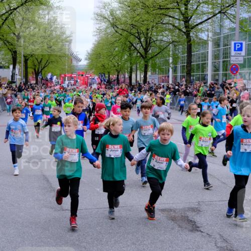 25.04.2026 - Das Zehntel Tim E. http://msf.ph/oto/9573133 25.04.2026 10:35:36 Ziel  meine-sportfotos.de
