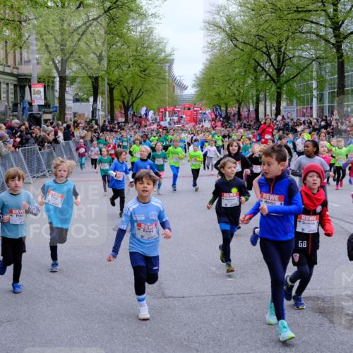 25.04.2026 - Das Zehntel Tim E. http://msf.ph/oto/9573143 25.04.2026 10:35:38 Ziel  meine-sportfotos.de