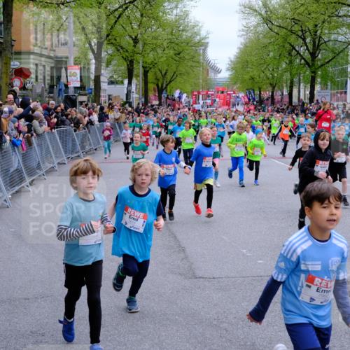 25.04.2026 - Das Zehntel Tim E. http://msf.ph/oto/9573149 25.04.2026 10:35:39 Ziel  meine-sportfotos.de