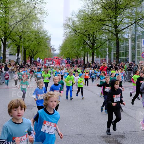 25.04.2026 - Das Zehntel Tim E. http://msf.ph/oto/9573151 25.04.2026 10:35:39 Ziel  meine-sportfotos.de