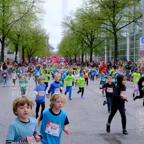 25.04.2026 - Das Zehntel Tim E. http://msf.ph/oto/9573152 25.04.2026 10:35:39 Ziel  meine-sportfotos.de