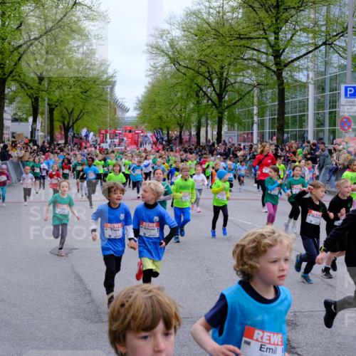 25.04.2026 - Das Zehntel Tim E. http://msf.ph/oto/9573156 25.04.2026 10:35:40 Ziel  meine-sportfotos.de