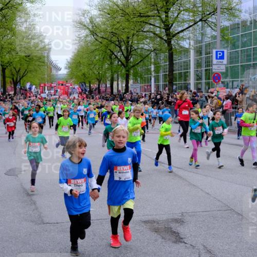 25.04.2026 - Das Zehntel Tim E. http://msf.ph/oto/9573163 25.04.2026 10:35:40 Ziel  meine-sportfotos.de