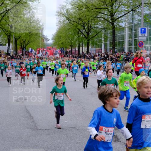 25.04.2026 - Das Zehntel Tim E. http://msf.ph/oto/9573165 25.04.2026 10:35:41 Ziel  meine-sportfotos.de