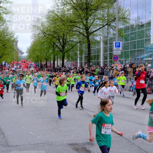 25.04.2026 - Das Zehntel Tim E. http://msf.ph/oto/9573171 25.04.2026 10:35:42 Ziel  meine-sportfotos.de