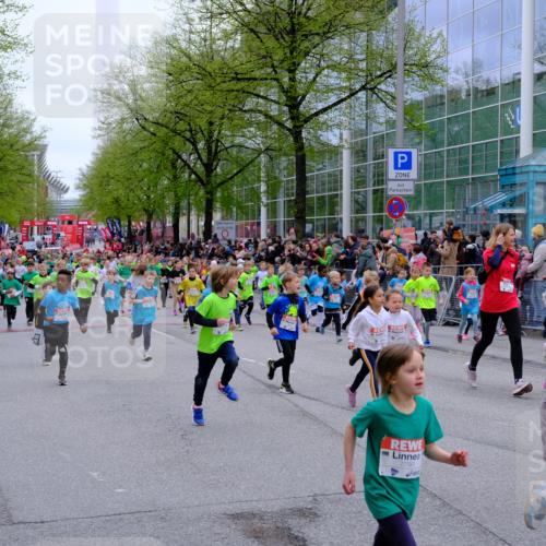 25.04.2026 - Das Zehntel Tim E. http://msf.ph/oto/9573172 25.04.2026 10:35:42 Ziel  meine-sportfotos.de