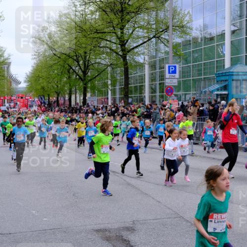 25.04.2026 - Das Zehntel Tim E. http://msf.ph/oto/9573174 25.04.2026 10:35:42 Ziel  meine-sportfotos.de