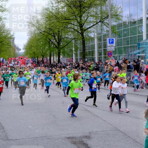 25.04.2026 - Das Zehntel Tim E. http://msf.ph/oto/9573175 25.04.2026 10:35:42 Ziel  meine-sportfotos.de