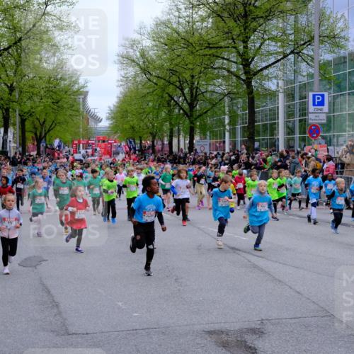 25.04.2026 - Das Zehntel Tim E. http://msf.ph/oto/9573183 25.04.2026 10:35:44 Ziel  meine-sportfotos.de