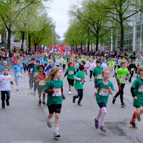25.04.2026 - Das Zehntel Tim E. http://msf.ph/oto/9573201 25.04.2026 10:35:47 Ziel  meine-sportfotos.de