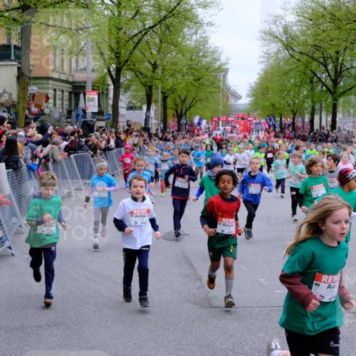 25.04.2026 - Das Zehntel Tim E. http://msf.ph/oto/9573204 25.04.2026 10:35:48 Ziel  meine-sportfotos.de