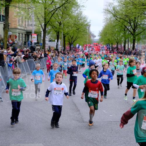 25.04.2026 - Das Zehntel Tim E. http://msf.ph/oto/9573206 25.04.2026 10:35:48 Ziel  meine-sportfotos.de