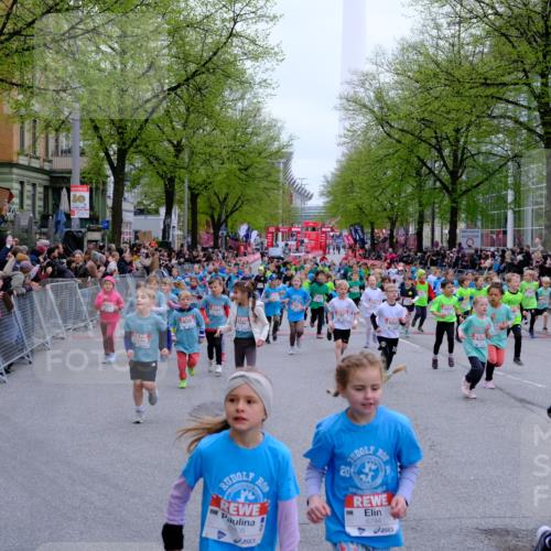 25.04.2026 - Das Zehntel Tim E. http://msf.ph/oto/9573219 25.04.2026 10:35:50 Ziel  meine-sportfotos.de