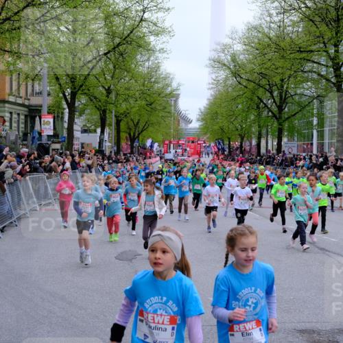 25.04.2026 - Das Zehntel Tim E. http://msf.ph/oto/9573220 25.04.2026 10:35:50 Ziel  meine-sportfotos.de