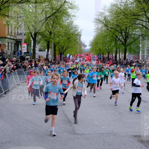 25.04.2026 - Das Zehntel Tim E. http://msf.ph/oto/9573227 25.04.2026 10:35:52 Ziel  meine-sportfotos.de