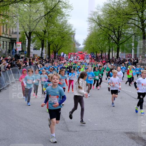 25.04.2026 - Das Zehntel Tim E. http://msf.ph/oto/9573230 25.04.2026 10:35:52 Ziel  meine-sportfotos.de