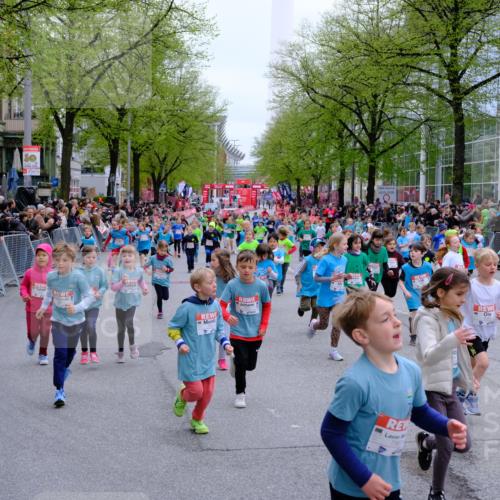 25.04.2026 - Das Zehntel Tim E. http://msf.ph/oto/9573236 25.04.2026 10:35:53 Ziel  meine-sportfotos.de