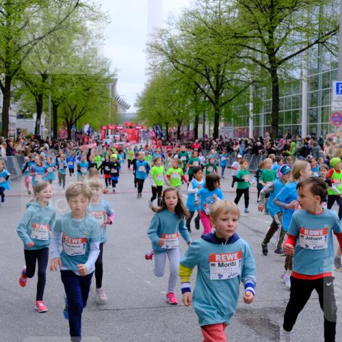 25.04.2026 - Das Zehntel Tim E. http://msf.ph/oto/9573244 25.04.2026 10:35:54 Ziel  meine-sportfotos.de