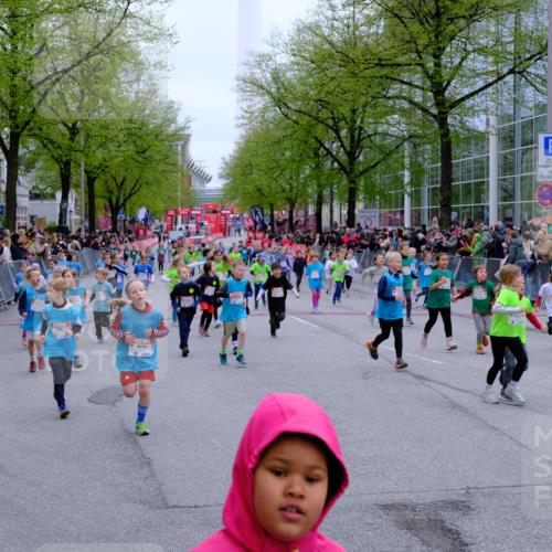 25.04.2026 - Das Zehntel Tim E. http://msf.ph/oto/9573253 25.04.2026 10:35:57 Ziel  meine-sportfotos.de