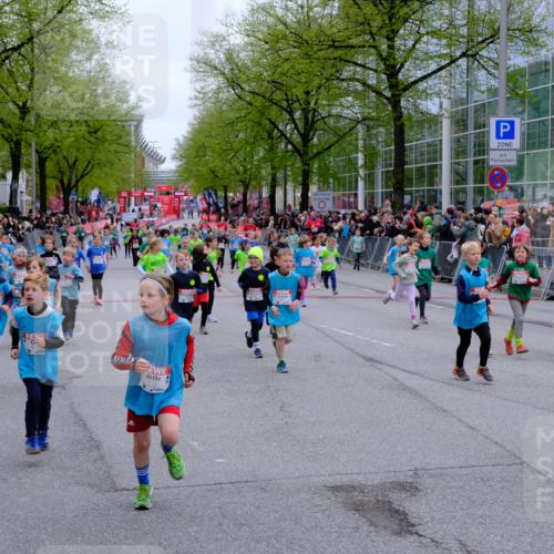 25.04.2026 - Das Zehntel Tim E. http://msf.ph/oto/9573259 25.04.2026 10:35:58 Ziel  meine-sportfotos.de