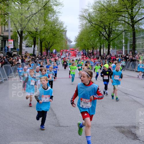 25.04.2026 - Das Zehntel Tim E. http://msf.ph/oto/9573261 25.04.2026 10:35:59 Ziel  meine-sportfotos.de