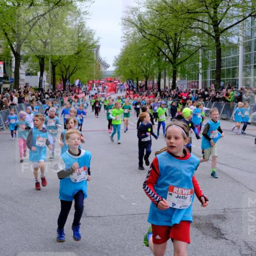 25.04.2026 - Das Zehntel Tim E. http://msf.ph/oto/9573265 25.04.2026 10:35:59 Ziel  meine-sportfotos.de