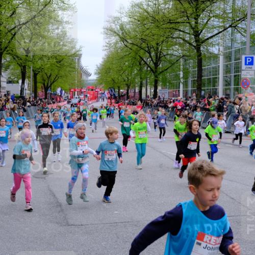 25.04.2026 - Das Zehntel Tim E. http://msf.ph/oto/9573279 25.04.2026 10:36:01 Ziel  meine-sportfotos.de