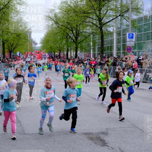 25.04.2026 - Das Zehntel Tim E. http://msf.ph/oto/9573285 25.04.2026 10:36:02 Ziel  meine-sportfotos.de